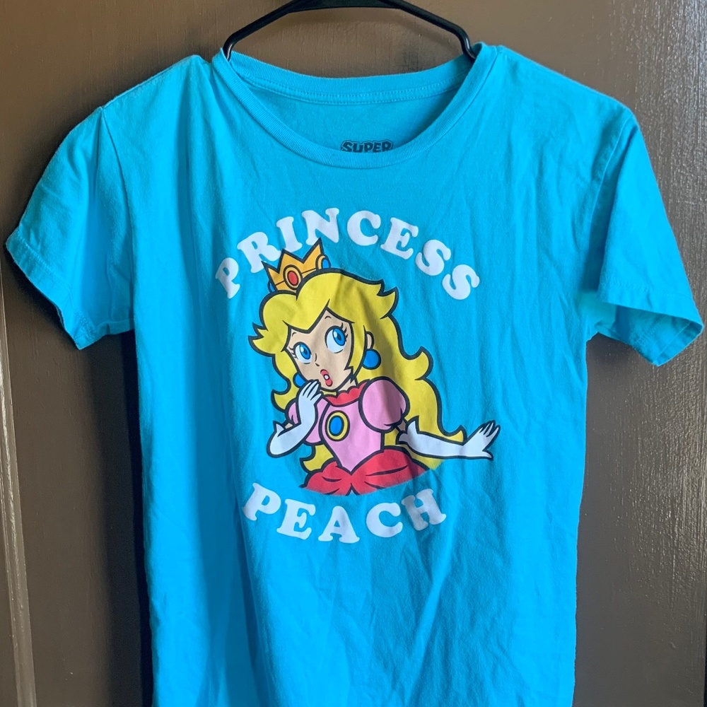 Princess peach Tshirt
